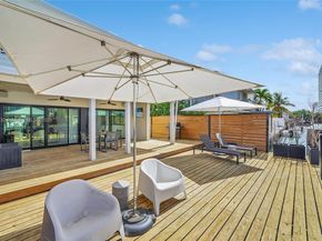 830 Raymond St, Miami Beach FL 33141