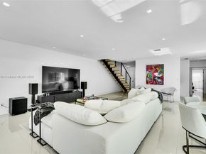 830 Raymond St, Miami Beach FL 33141