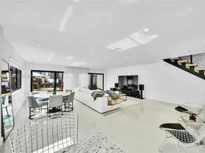 830 Raymond St, Miami Beach FL 33141