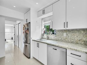 830 Raymond St, Miami Beach FL 33141