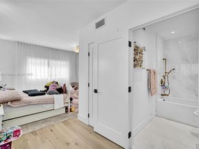 830 Raymond St, Miami Beach FL 33141