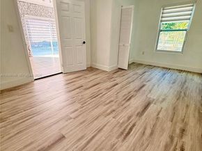 1530 N 56th Ave, Hollywood FL 33021