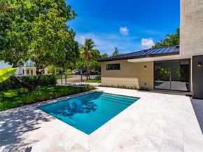 2777 Calusa St, Miami FL 33133