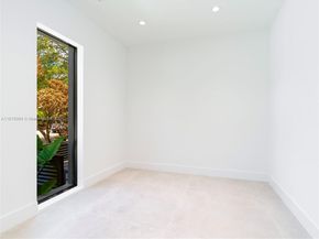 2777 Calusa St, Miami FL 33133