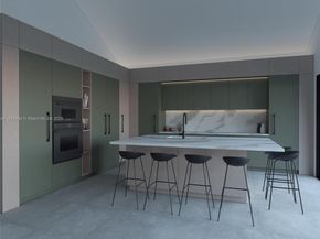 2777 Calusa St, Miami FL 33133