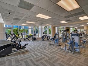 801 Brickell Key Blvd 2502, Miami FL 33131