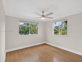 1115 Camellia Cir, Weston FL 33326