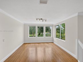 1115 Camellia Cir, Weston FL 33326