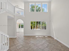 1115 Camellia Cir, Weston FL 33326