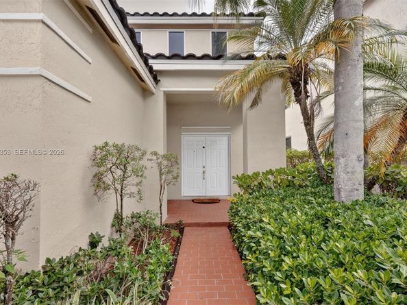 1115 Camellia Cir, Weston FL 33326
