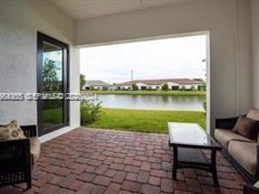 7637 S Blue Spring Dr 7637, Parkland FL 33067