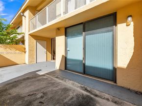 430 NW 214th St 103, Miami Gardens FL 33169