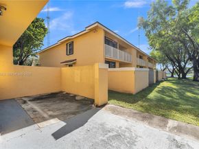 430 NW 214th St 103, Miami Gardens FL 33169