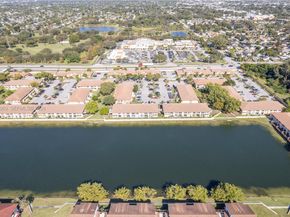 430 NW 214th St 103, Miami Gardens FL 33169