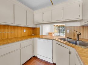 430 NW 214th St 103, Miami Gardens FL 33169