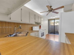 430 NW 214th St 103, Miami Gardens FL 33169