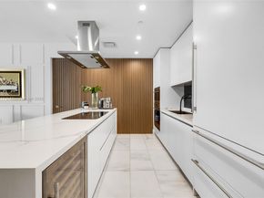 700 Northeast 2202, Miami FL 33137