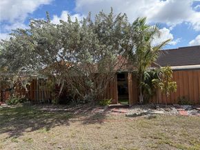 1312 SW 135th Pl, Miami FL 33184