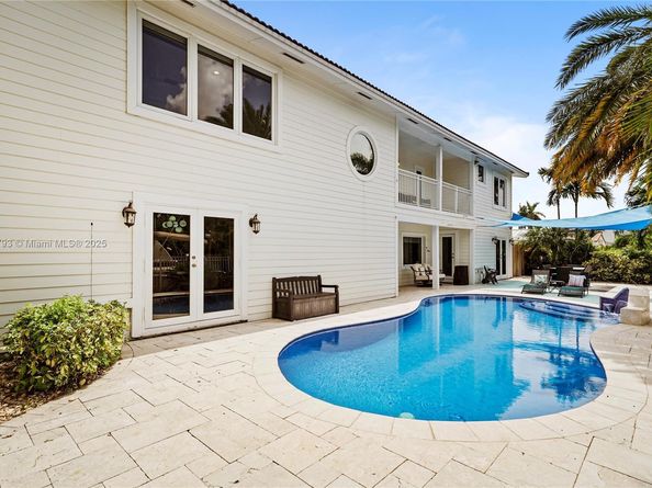 4011 NE 26th Ave, Lighthouse Point FL 33064