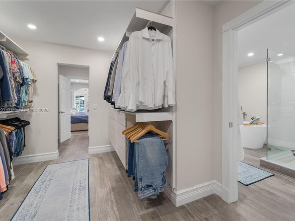 4011 NE 26th Ave, Lighthouse Point FL 33064