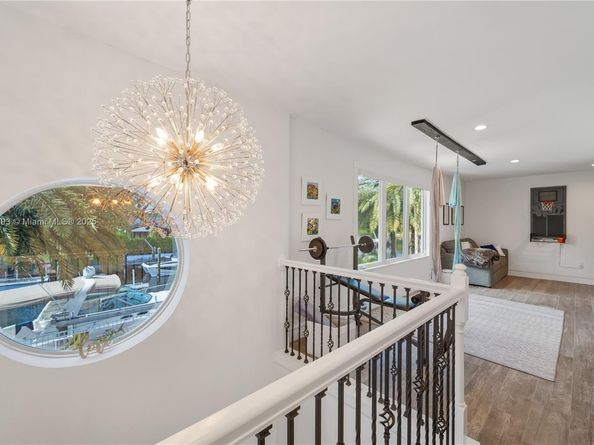 4011 NE 26th Ave, Lighthouse Point FL 33064