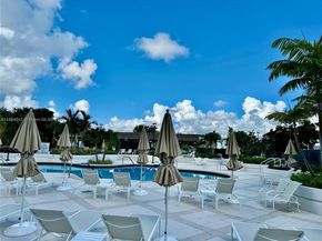 20281 E Country Club Dr 1712, Aventura FL 33180