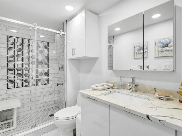 20281 E Country Club Dr 1712, Aventura FL 33180
