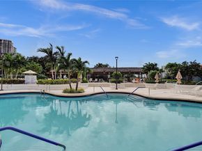 20281 E Country Club Dr 1712, Aventura FL 33180