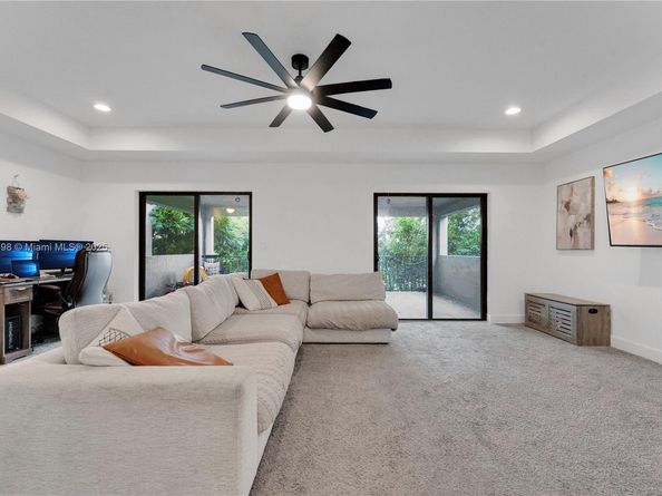 3374 NW 5th St, Pompano Beach FL 33069