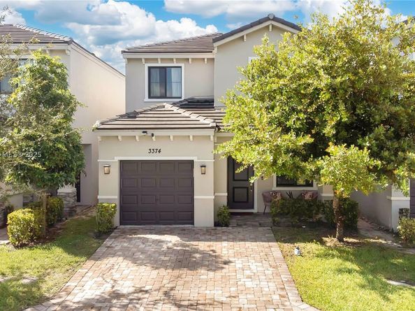 3374 NW 5th St, Pompano Beach FL 33069