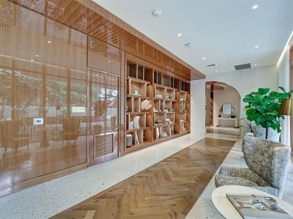 2655 S Bayshore Dr 1709, Miami FL 33133