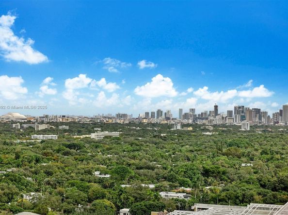 2655 S Bayshore Dr 1709, Miami FL 33133
