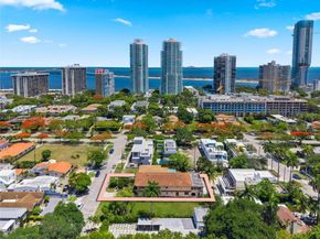 30 SW 21st Rd, Miami FL 33129
