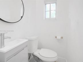 100 SW 30th Rd, Miami FL 33129