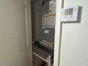 1080 NW 121st St, North Miami FL 33168