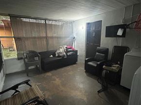 1080 NW 121st St, North Miami FL 33168