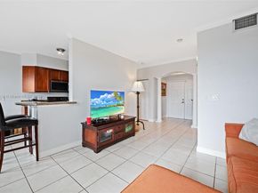 9021 SW 94th St 707, Miami FL 33176