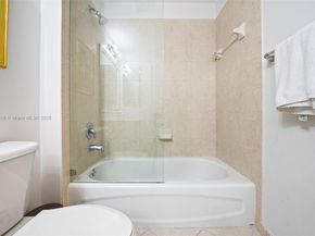 9021 SW 94th St 707, Miami FL 33176