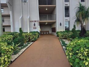 8150 W Mcnab Rd 304, Tamarac FL 33321