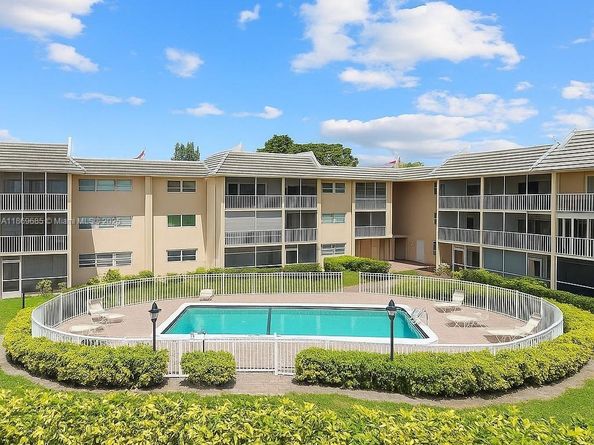 2850 Forest Hills Blvd 204, Coral Springs FL 33065