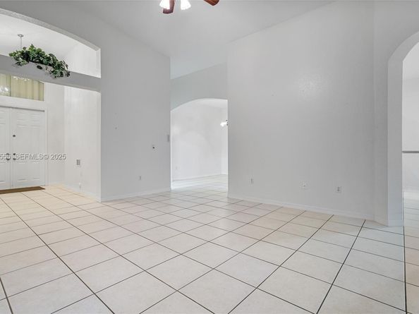 13148 SW 23rd St, Miramar FL 33027