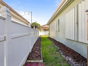 13148 SW 23rd St, Miramar FL 33027