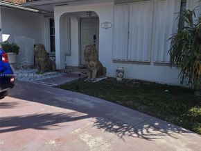 15641 SW 147th Ave, Miami FL 33187