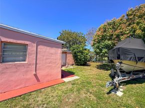 9971 SW 41st Ter, Miami FL 33165