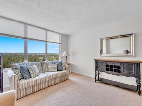 4101 Pine Tree Dr 707, Miami Beach FL 33140