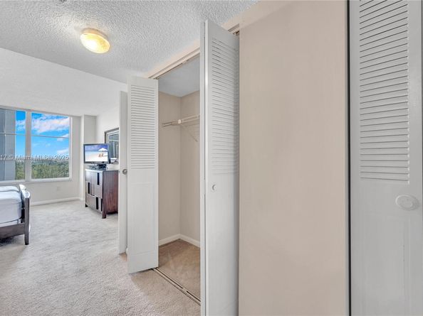 4101 Pine Tree Dr 707, Miami Beach FL 33140