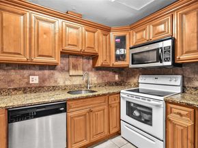 3270 NW 104th Ave 3270, Coral Springs FL 33065