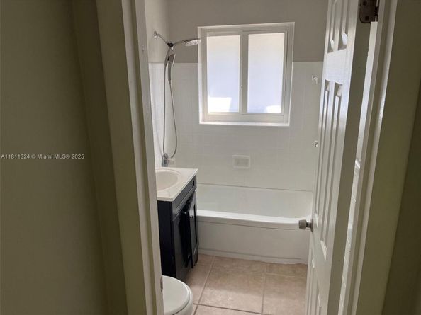 3600 SW 2nd St, Fort Lauderdale FL 33312