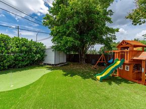 6711 N Waterway Dr, Miami FL 33155