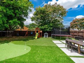 6711 N Waterway Dr, Miami FL 33155